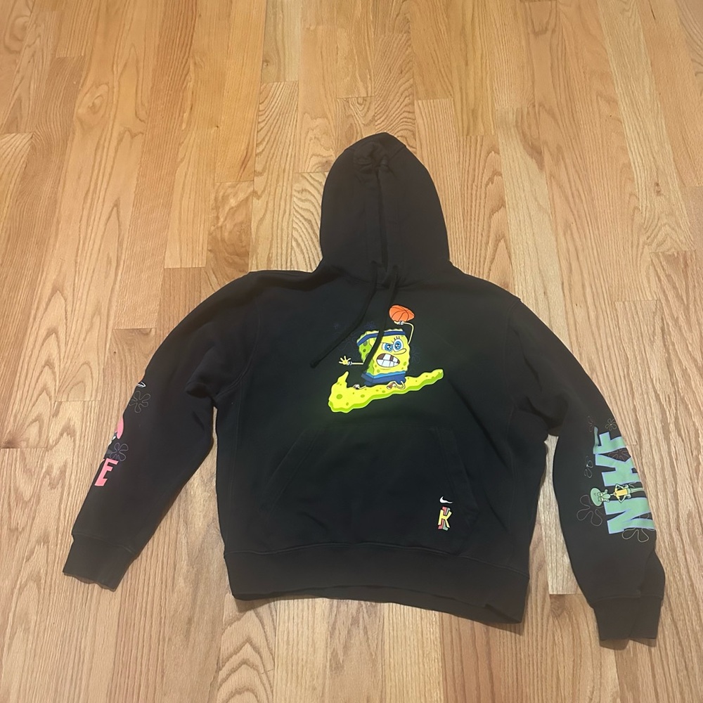 Nike Kyrie X Spongebob Dri-fit
Patrick Star Hoodie Black
Size M